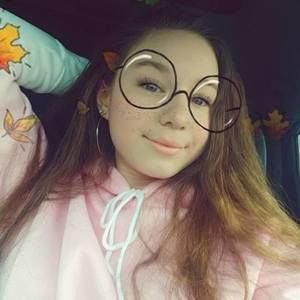 Meet your Posher, Casey